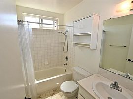 Charming 3 Bedroom 2 Bath Home For Rent  in Ventura, CA (Photo 3 of 5)