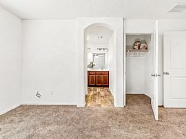 Beautiful 3 Bedroom 2 Bath Home For Rent  in Visalia, CA (Photo 3 of 5)