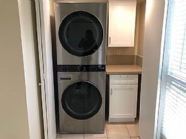 3 Bedroom 2 Bath Home For Rent  in Santa Cruz, CA (Photo 4 of 6)