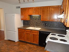 4121 E Grove St, Phoenix, Az 85040 in Phoenix, AZ (Photo 3 of 10)