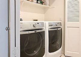 Gorgeous 3 Bedroom 2 Bath Home For Rent  in Newport Beach, CA (Photo 5 of 8)