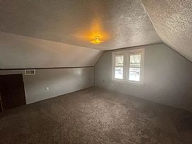 2107 Highland Ave, Wheeling, Wv 26003 in Wheeling, WV (Photo 6 of 10)