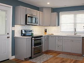 615 James St, Bridgeport, Wv 26330 in Bridgeport, WV (Photo 4 of 12)