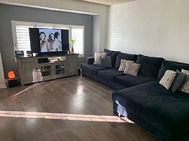 Beautiful 2 Bedroom 1bath Home For Rent  in Compton, CA (Photo 4 of 4)