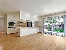 Beautiful 3 Bedroom 2 Bath Home For Rent  in Sunnyvale, CA