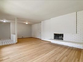 Beautiful 3 Bedroom 2 Bath Home For Rent  in Sunnyvale, CA (Photo 2 of 7)