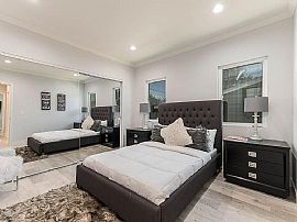 Beautiful 3 Bedroom 2 Bath Home For Rent  in Glendale, CA (Photo 6 of 7)