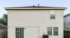 12411 Grossmount Dr, Houston, Tx 77066    Perfect House For Rent in Houston, TX (Photo 2 of 8)