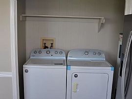 3bed 2bath  in Cambridge, MD (Photo 8 of 12)