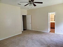 Beautiful 3 Bedroom 2 Bath Home For Rent  in Rockwall, TX (Photo 8 of 9)