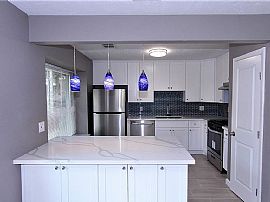 Amazing 3 Bedroom 2 Bath Home For Rent in Pearland, TX (Photo 7 of 7)