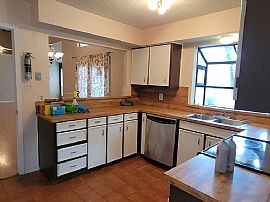 Beautiful 3 Bedroom 2 Bath Home For Rent  in Lewisville, TX (Photo 3 of 7)