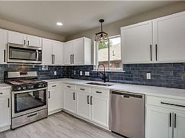 Beautiful 4 Bedroom 2 Bath Home For Rent  in Pflugerville, TX (Photo 3 of 8)