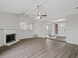 Beautiful 3 Bedroom 2 Bath Home For Rent  in Mesquite, TX