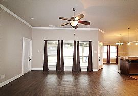 Beautiful 3 Bedroom 2 Bath Home For Rent  in Waxahachie, TX (Photo 2 of 6)