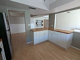 5831 N 8th Pl, Phoenix, Az 85014 in Phoenix, AZ (Photo 6 of 12)