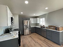 3810 Reservation Dr, Lake Havasu City, Az 86406 in Lake Havasu City, AZ (Photo 2 of 10)