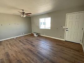 3810 Reservation Dr, Lake Havasu City, Az 86406 in Lake Havasu City, AZ (Photo 4 of 10)