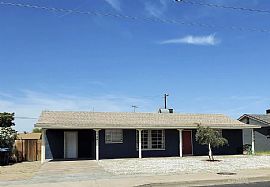 1746 W University Dr, Mesa, Az 85201 in Mesa, AZ