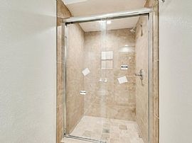 Beautiful 3 Bedroom 2 Bath Home For Rent  in Garland, TX (Photo 7 of 7)