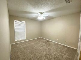 Beautiful 3 Bedroom 2 Bath Home For Rent  in Wichita Falls, TX (Photo 7 of 8)