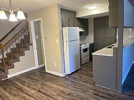 2103 Vestridge Ln, Birmingham, Al 35216 in Birmingham, AL (Photo 11 of 12)