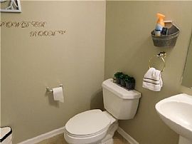 2428 E University Dr Apt 702, Auburn, Al 36830 in Auburn, AL (Photo 6 of 12)