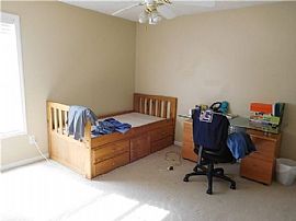 2428 E University Dr Apt 702, Auburn, Al 36830 in Auburn, AL (Photo 7 of 12)