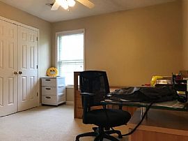 2428 E University Dr Apt 702, Auburn, Al 36830 in Auburn, AL (Photo 9 of 12)