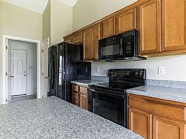 16765 Heartland Cir, Robertsdale, Al 36567 in Robertsdale, AL (Photo 7 of 10)