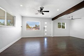 4620 N 24th Pl, Phoenix, Az 85016 in Phoenix, AZ (Photo 7 of 10)