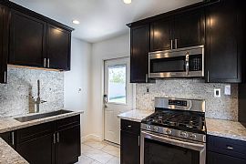 4620 N 24th Pl, Phoenix, Az 85016 in Phoenix, AZ (Photo 9 of 10)