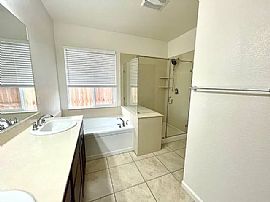 1987 Wind Walker Dr, Reno, Nv 89521 in Reno, NV (Photo 10 of 12)