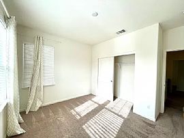 1987 Wind Walker Dr, Reno, Nv 89521 in Reno, NV (Photo 4 of 12)