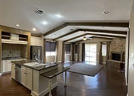 1016 Olivia Pkwy, Henderson, Nv 89011 in Henderson, NV (Photo 3 of 12)