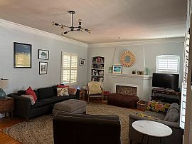 A Nice and Comfortable Place to Be in San Diego, CA (Photo 8 of 10)