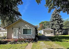 4460 Mayfair St, Dearborn Heights, Mi 48125 Gorgeous Home in Dearborn Heights, MI (Photo 2 of 12)