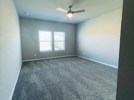 Beautiful 4 Bedroom 3 Bath Home For Rent  in Conroe, TX (Photo 3 of 7)