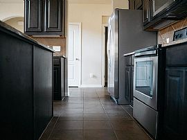 Beautiful 4 Bedroom 2.5 Bath Home For Rent  in Frisco, TX (Photo 4 of 9)