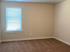 7957 Saint James Dr, Pinson, Al 35126 in Pinson, AL (Photo 7 of 9)