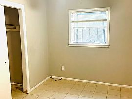 1612 Yarbrough St, Montgomery, Al 36110 in Montgomery, AL (Photo 8 of 12)