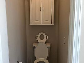 608 Castle Brook Dr, Prattville, Al 36066 in Prattville, AL (Photo 9 of 12)