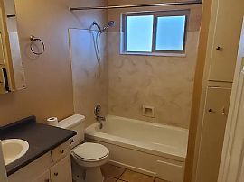 1426 E Drachman St, Tucson, Az 85719 in Tucson, AZ (Photo 10 of 12)