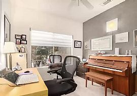 16511 W Lone Tree Ct, Surprise, Az 85374 in Surprise, AZ (Photo 9 of 11)