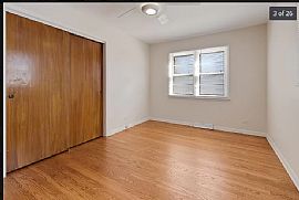 2130 Greenview Rd, Northbrook, Il 60062 Beautiful Home in Northbrook, IL (Photo 3 of 12)