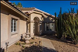 17417 N 21st Pl, Phoenix, Az 85022 Gorgeous Home in Phoenix, AZ (Photo 2 of 12)