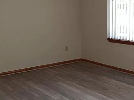 Beautiful 3bedroom at Oh 44471.(332) 252-3112 in Struthers, OH (Photo 3 of 10)