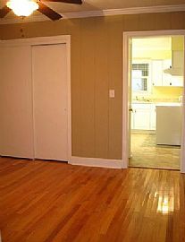 1101 Fontanna Ave, West Columbia, Sc 29169i’m  in West Columbia, SC (Photo 7 of 8)