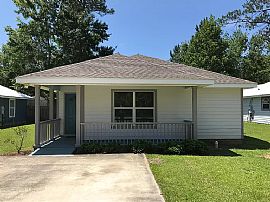441 E 21st Ave, Gulf Shores, Al 36542 in Gulf Shores, AL