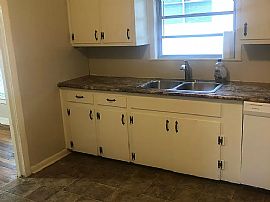 174 Will St, Trussville, Al 35173 in Trussville, AL (Photo 10 of 10)